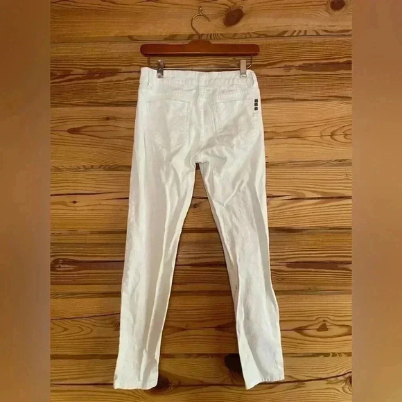 Kardashian Kollection The Kourtney Jean​​​ - Picture 4 of 7